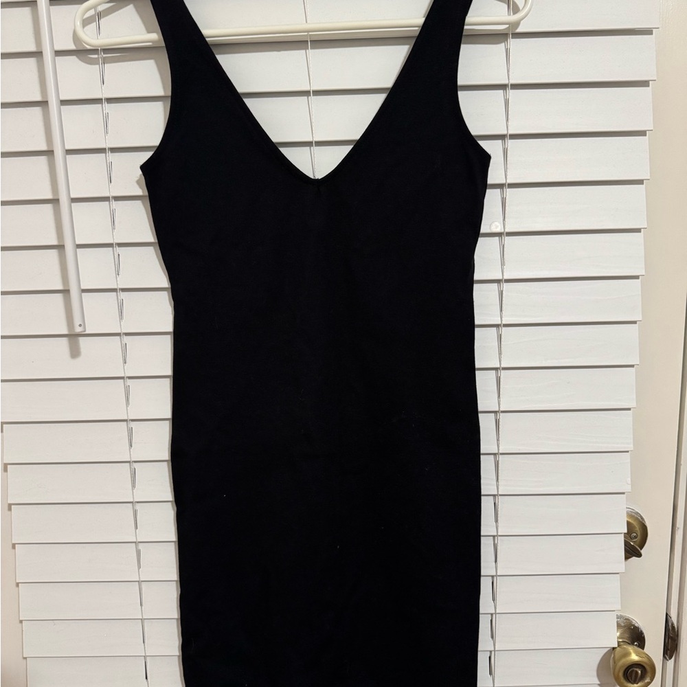 Forever 21 Black V-Neck Midi Bodycon Dress